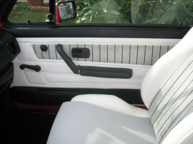 1986 Volkswagen Cabrio base - photo 7