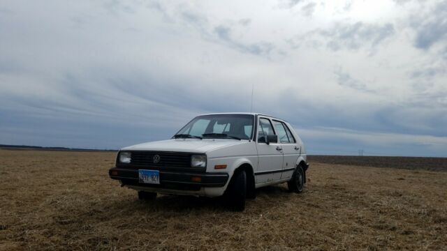 1986 Volkswagen Golf Diesel 5-Speed Manual 3 owner 144k miles MK2 1986 Volkswagen Golf