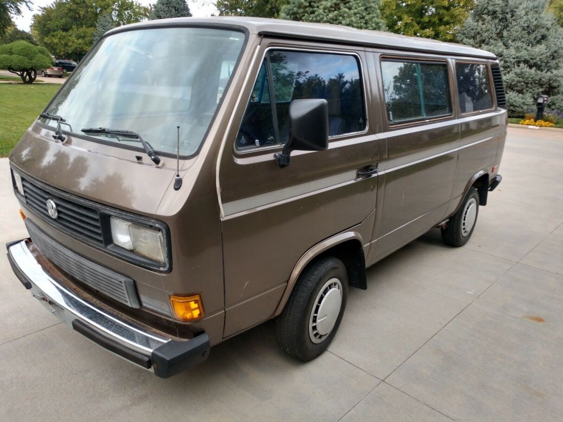 1986 Volkswagen Vanagon Van Brown RWD Manual BUS 1986 Volkswagen Vanagon BUS
