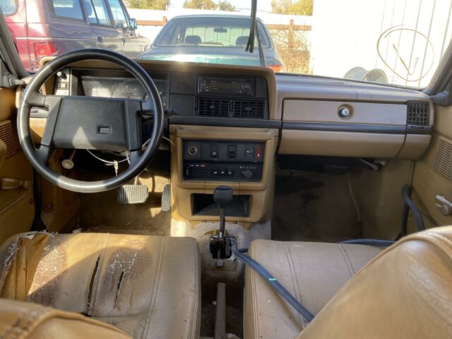 1986 Volvo 240 -- - photo 3