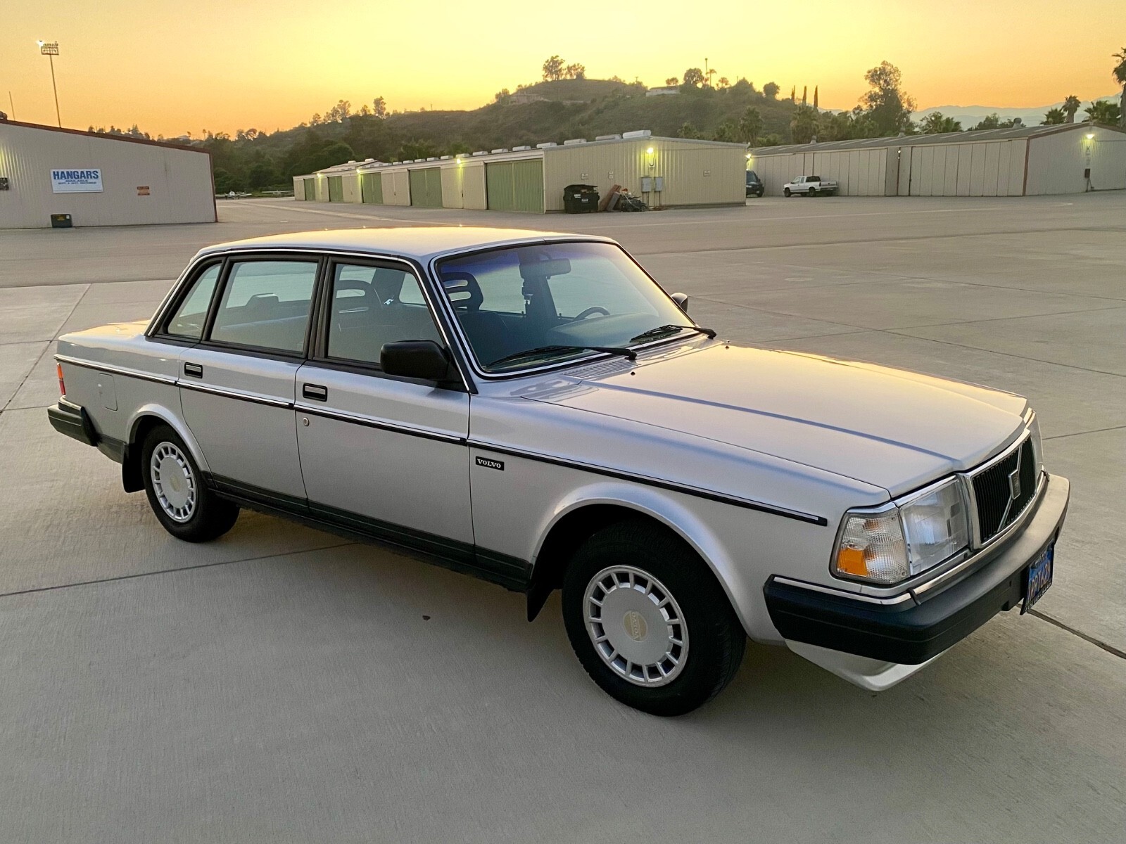 1986 Volvo 240 - photo 3