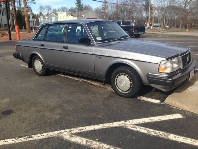 1986 Volvo 240 DL 53k Rust FREE 1986 Volvo 240 DL