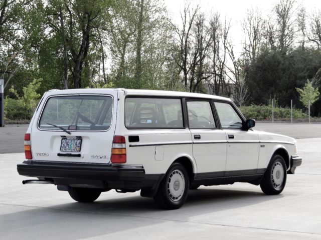 1986 Volvo 240 DL - photo 5