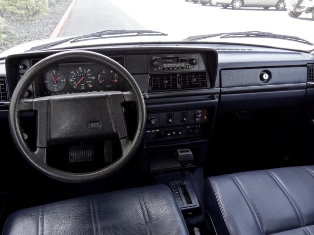1986 Volvo 240 DL - photo 9