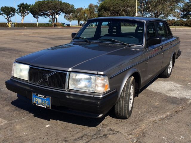 1986 Volvo 240DL one owner! 1986 Volvo 240