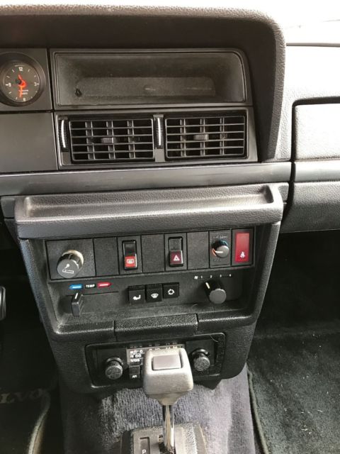1986 Volvo 240 - photo 11