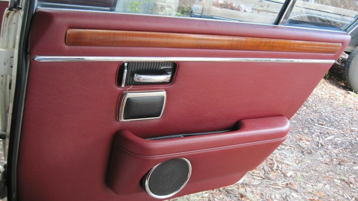 1986 Jaguar XJ6 Base - photo 5