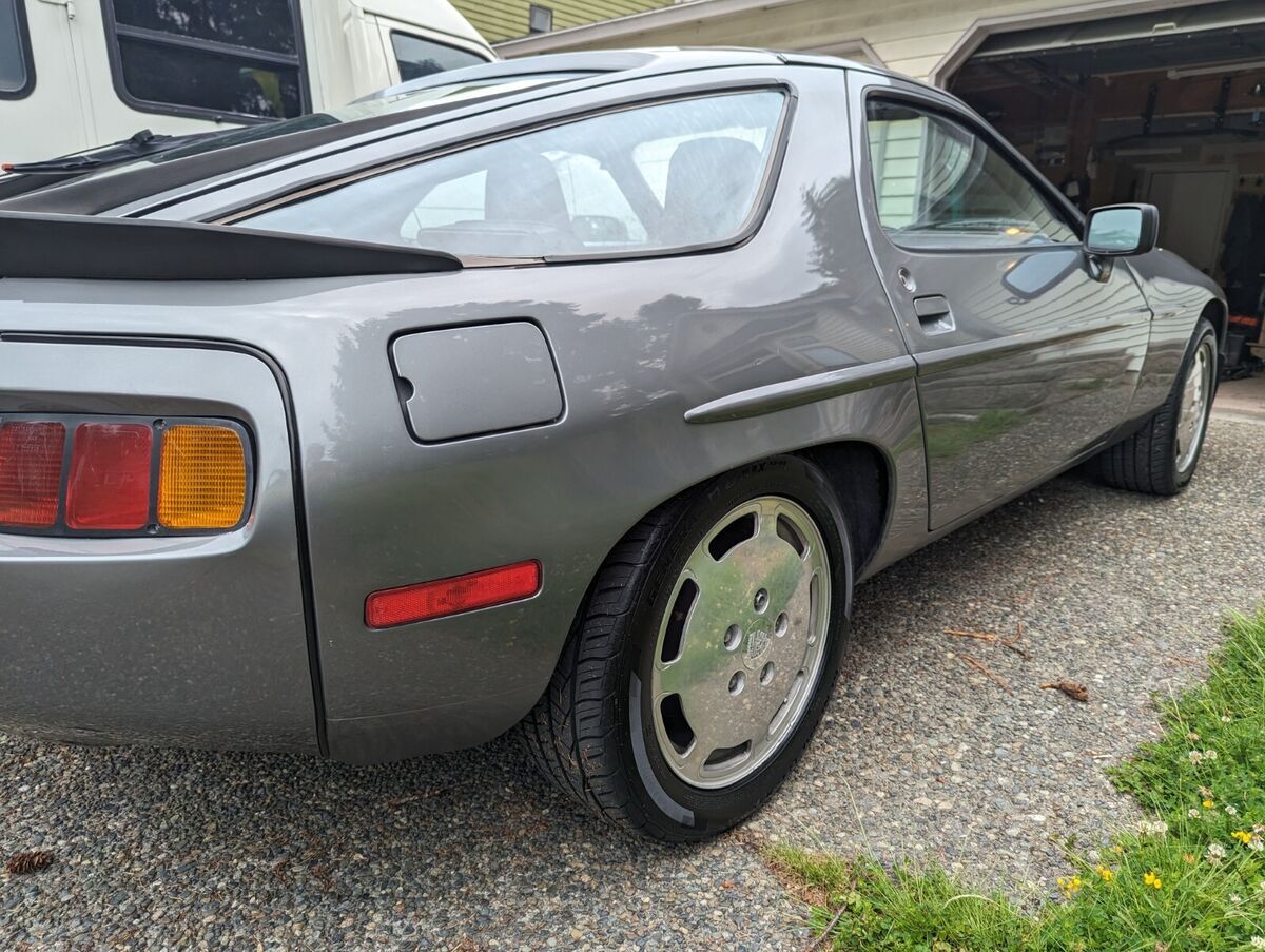 1986 Porsche 928 - photo 3