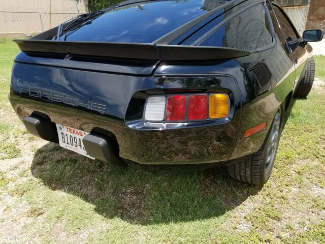 1986 Porsche 928 S - photo 3