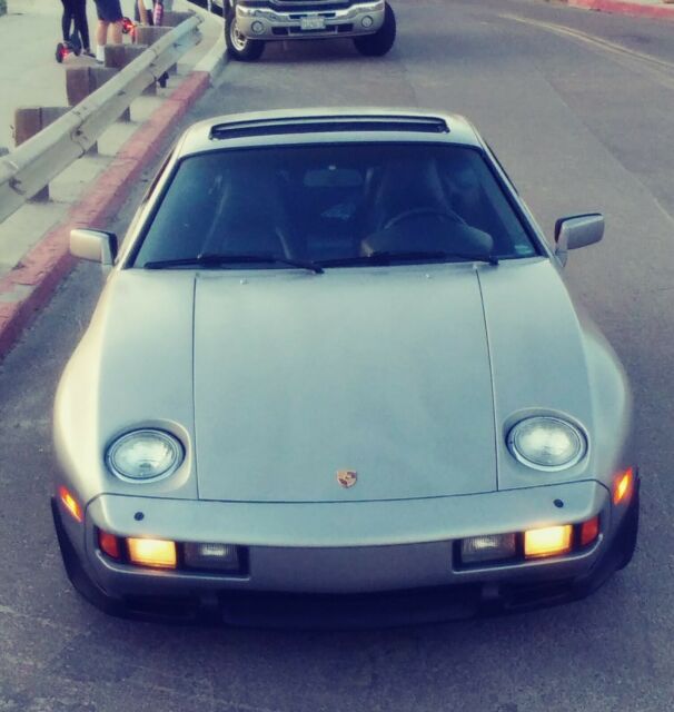 1986 Porsche 928 S - photo 2