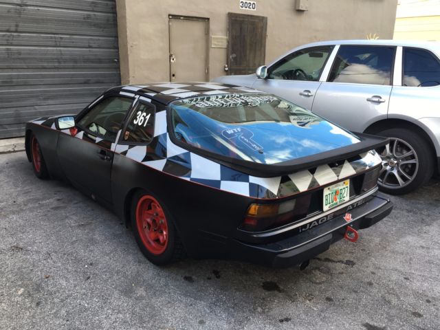 1986 Porsche 944 944 Spec Racer
