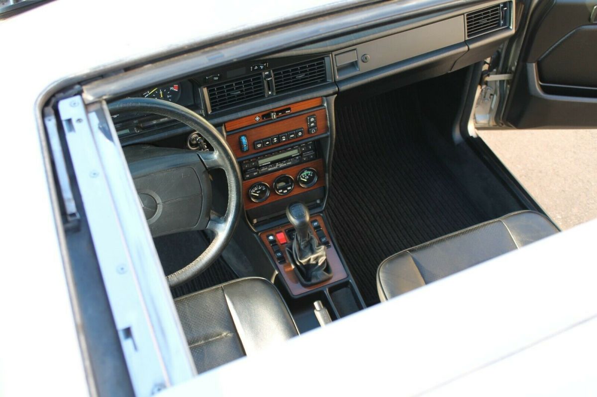 1987 Mercedes-Benz 190-Series 2.3-16 - photo 12