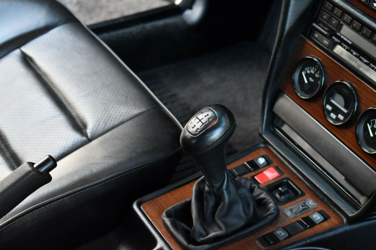 1987 Mercedes-Benz 190-Series 2.3-16 - photo 3