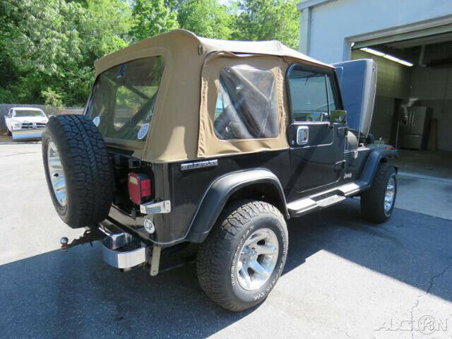 1987 Jeep Wrangler 2dr Laredo Model - photo 5
