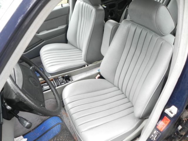 1987 Mercedes-Benz 300-Series TDT Wagon Turbo Diesel CARFAX Rare! - photo 10