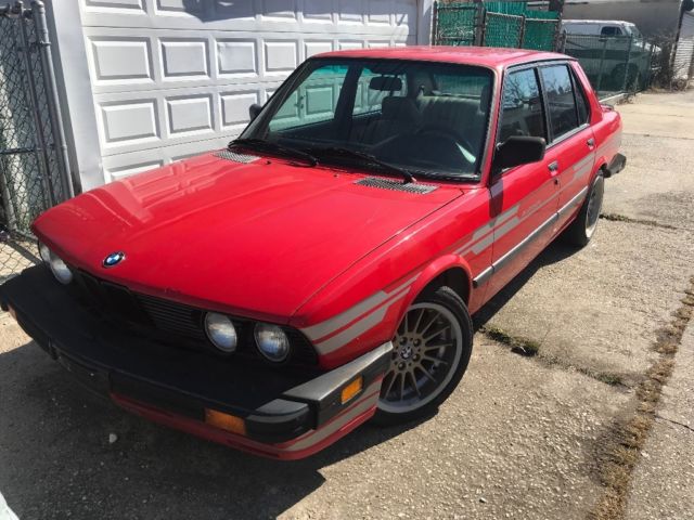 1987 BMW 5-Series IS - photo 2