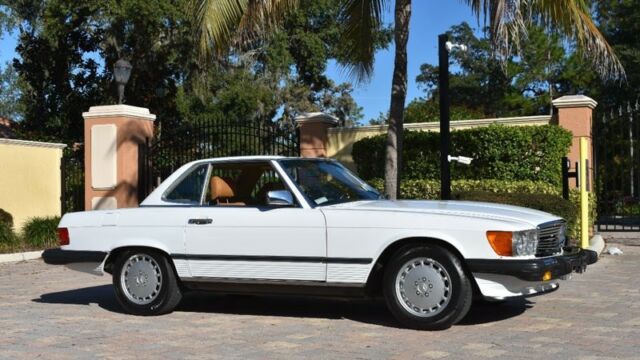 1987 Mercedes-Benz 500-Series SL 560 2-Door Convertible - photo 7