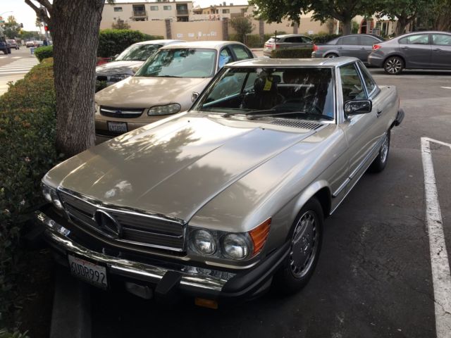 1987 560 Sl Mercedes 1987 Mercedes-Benz SL-Class 2 door