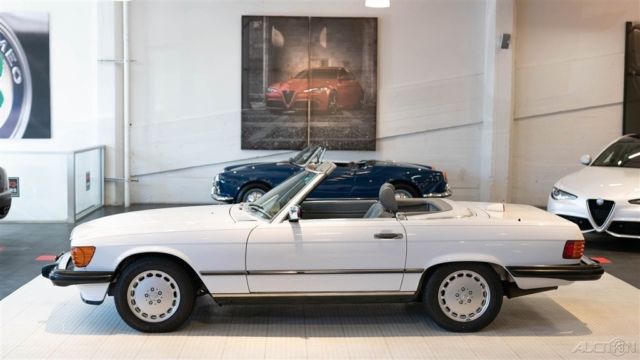1987 Mercedes-Benz 500-Series 560 SL - photo 2