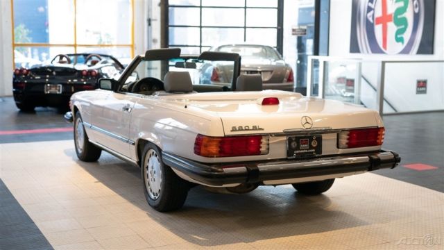 1987 Mercedes-Benz 500-Series 560 SL - photo 3