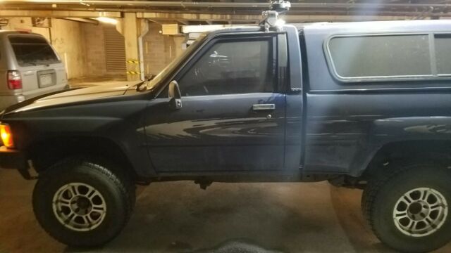 1987 87 Toyota 4x4 4WD Pickup Truck Hilux Manual 5 Speed 22R 1987 Toyota Other Pickup