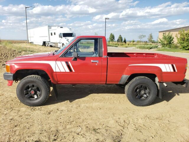 1987 Toyota Hilux SR5 - photo 5