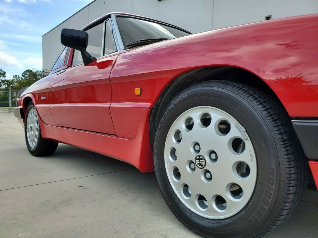 1987 Alfa Romeo Spider 2.0 QUADRIFOGLIO VERDE - photo 5