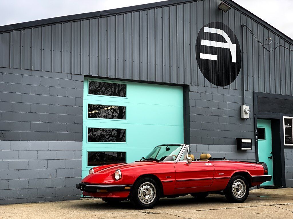 1987 Alfa Romeo Spider Graduate 2dr Convertible - photo 5