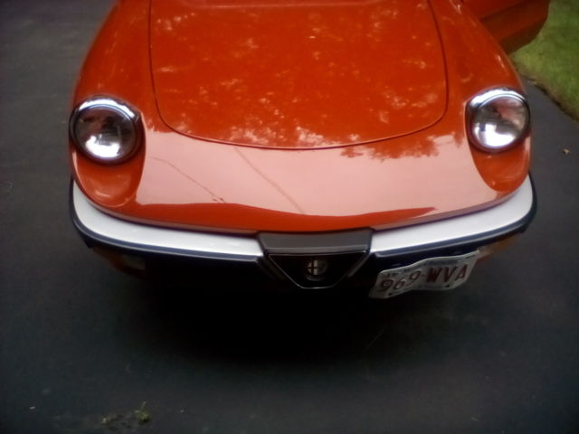 1987 Alfa Romeo Spider Graduate
