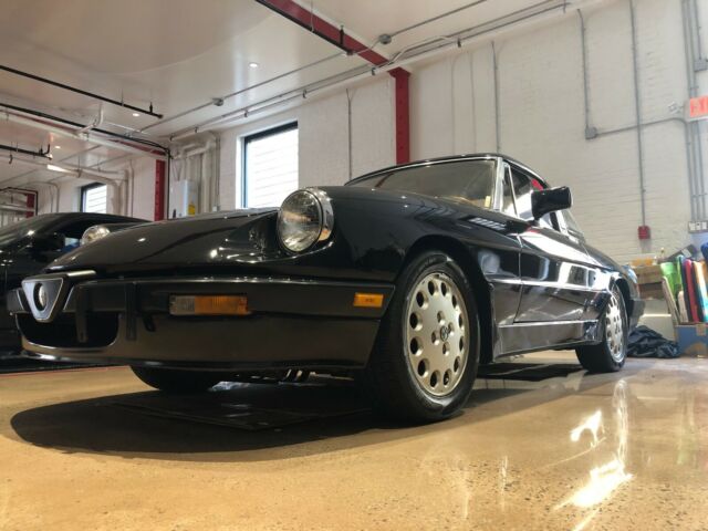 1987 alfa romeo spider quadrifoglio 2.0l 1987 Alfa Romeo Spider Quadrafoglio