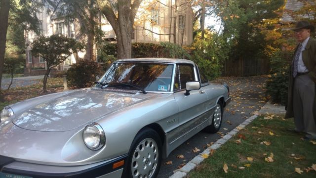 1987 Alfa Romeo Spider Quadrifoglio - photo 2