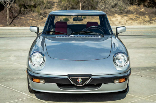 1987 Alfa Romeo Spider Quadrifoglio - photo 2