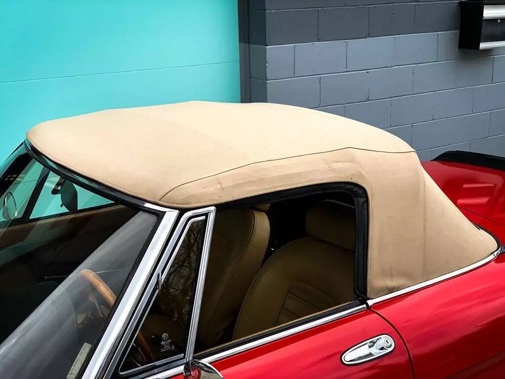 1987 Alfa Romeo Spider Graduate 2dr Convertible - photo 12