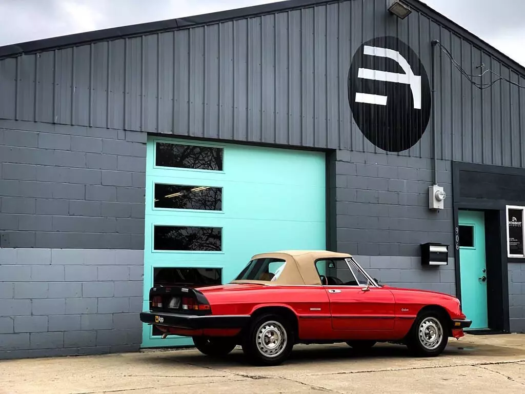 1987 Alfa Romeo Spider Graduate 2dr Convertible - photo 13