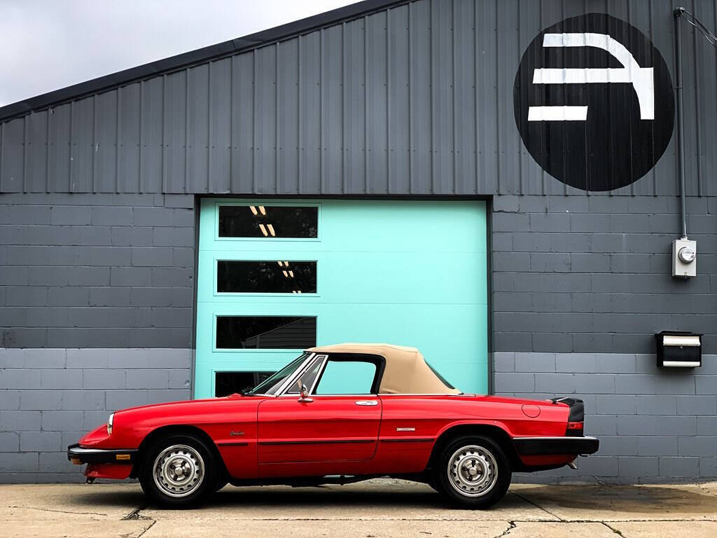 1987 Alfa Romeo Spider Graduate 2dr Convertible - photo 7