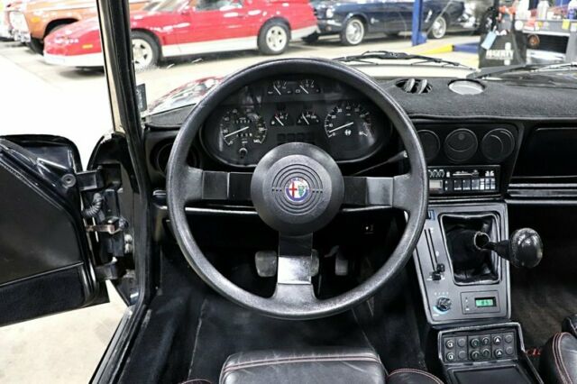 1987 Alfa Romeo Spider Veloce - photo 12