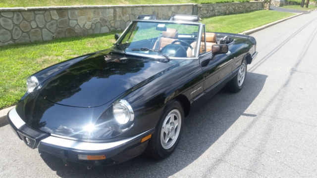 1987 Alfa Romeo Spider Veloce Convertible 2-Door 2.0L 1987 Alfa Romeo Spider