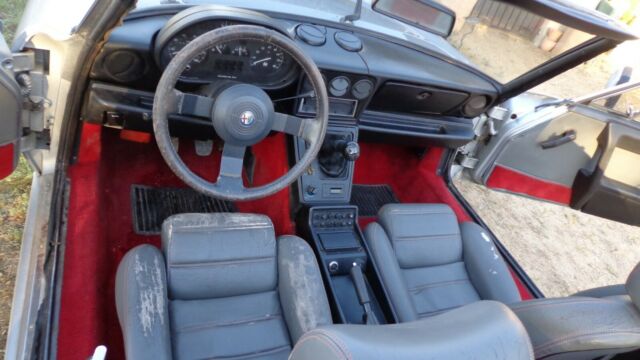 1987 Alfa Romeo Spider - photo 11