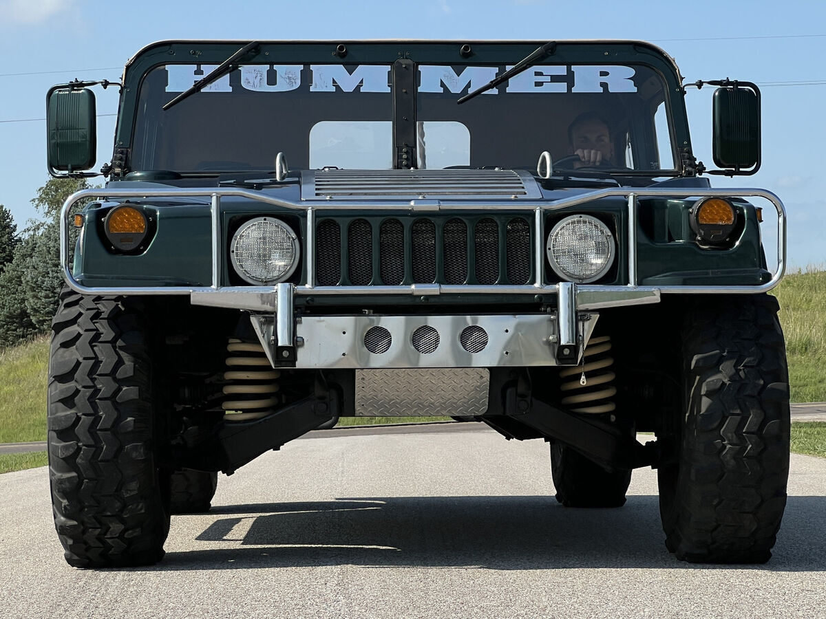 1987 Hummer H1 HUMVEE, 6.2L Diesel, Auto, AC, 7,702 Miles - photo 3