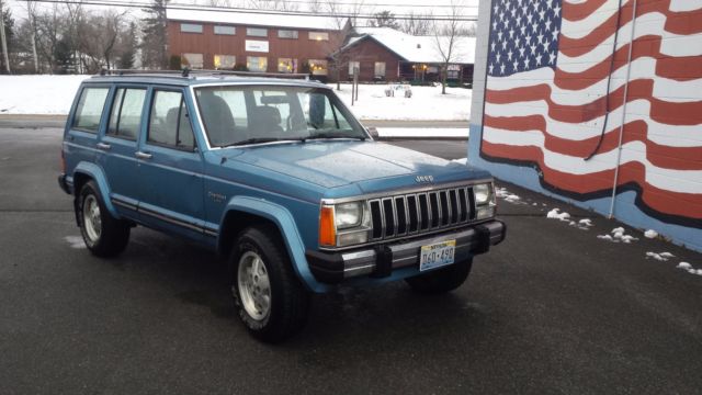 1987 Jeep Cherokee Command Track 4X4 - photo 7