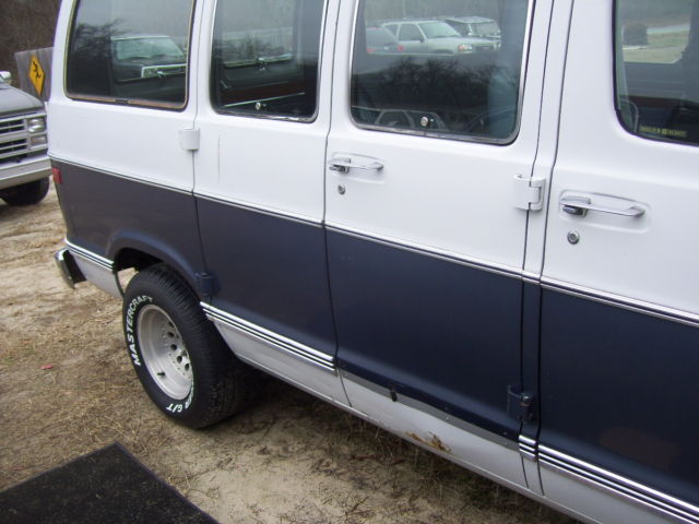 1987 Dodge Ram Van - photo 12