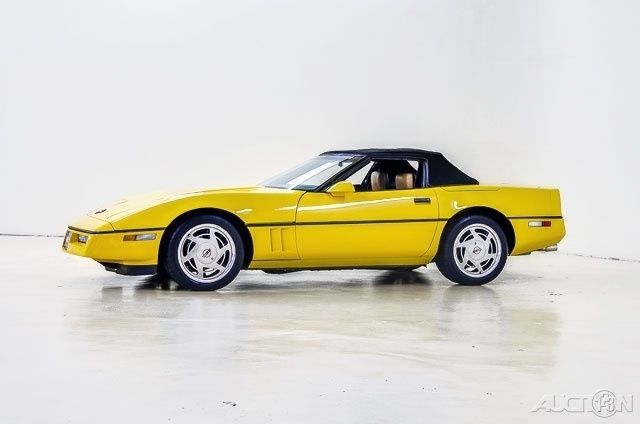 1987 Chevrolet Corvette Base 2dr Convertible - photo 4