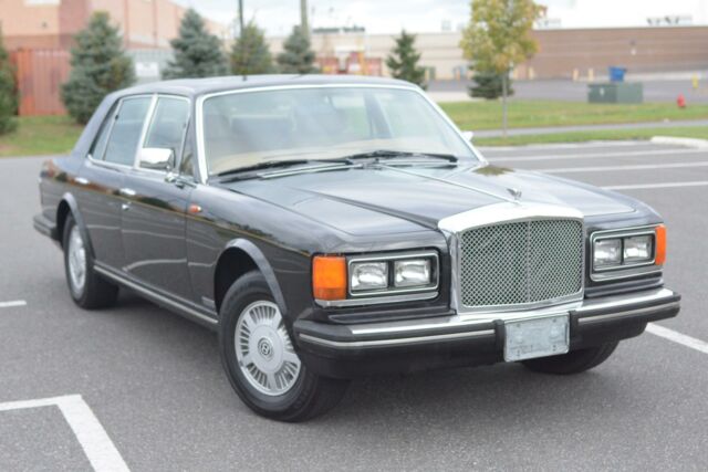 1987 BENTLEY EIGHT NICE AND CLEAN RUNS GOOD CLEAN CARFAX NO RESERVE ALL TOOLS 1987 Bentley EIGHT --