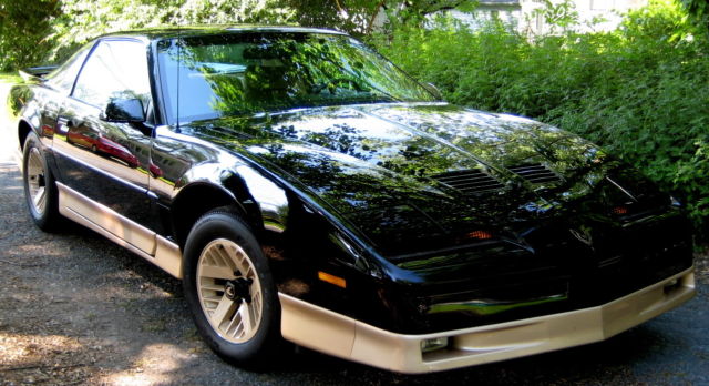 1987 Pontiac Trans Am - photo 2