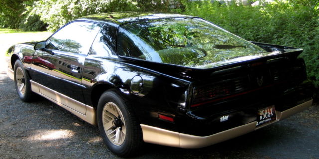 1987 Pontiac Trans Am - photo 3