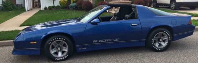 1987 Chevrolet Camaro IROC Z Blue - photo 3