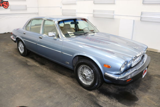 1987 Jaguar XJ Runs Body Int Excel 4.1L I6 3 spd auto - photo 10