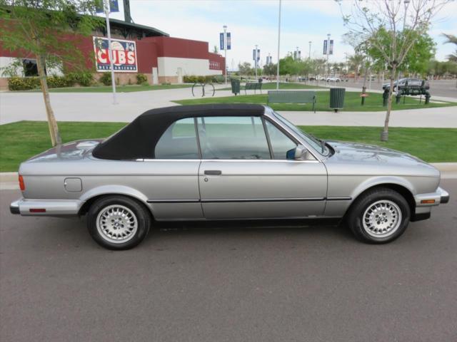 1987 BMW 3-Series 325i 2dr Convertible - photo 3