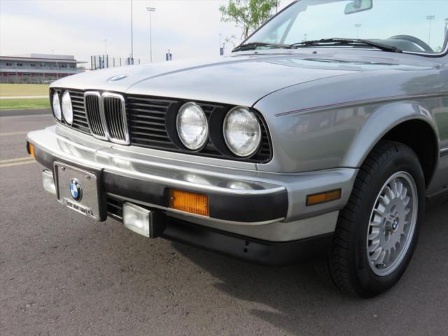 1987 BMW 3-Series 325i 2dr Convertible - photo 4