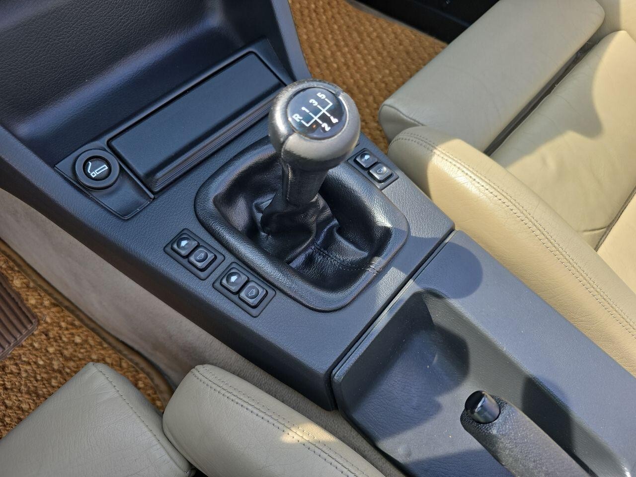 1987 BMW 3-Series 325I CONVERTIBLE 5SPD - photo 10